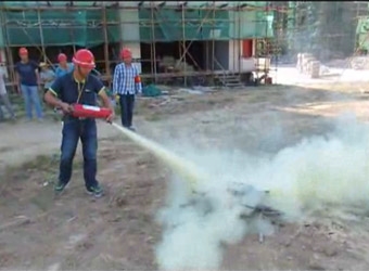 2016年消防現(xiàn)場(chǎng)演習(xí)